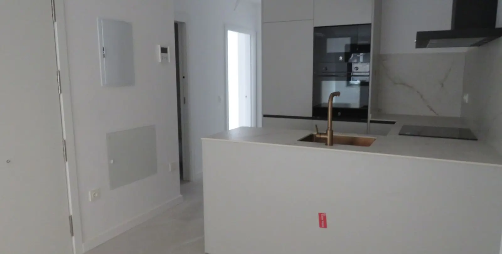 Sale of ground floor apartment in Fuengirola 54