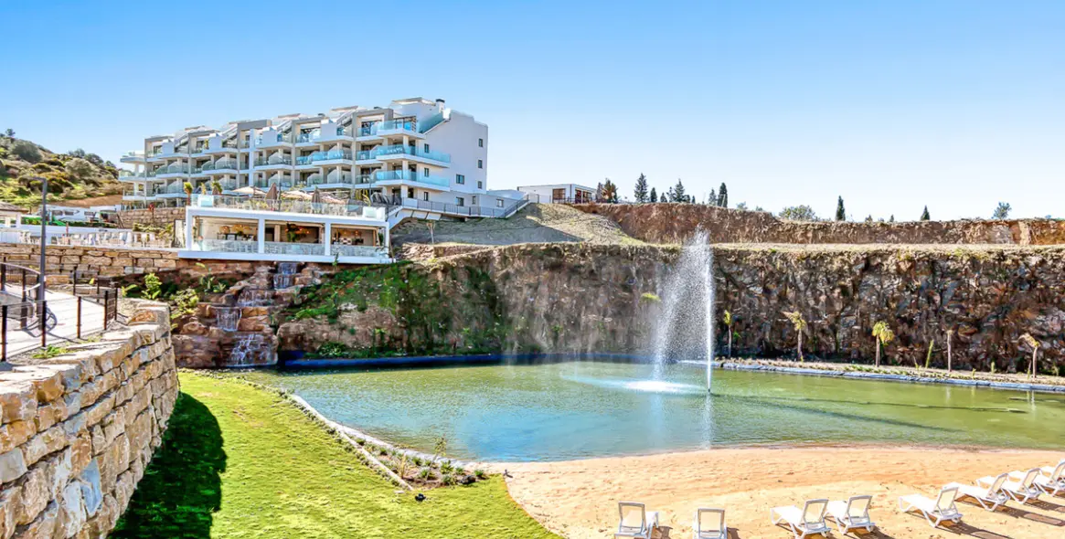 Sale of ground floor apartment in Mijas 46