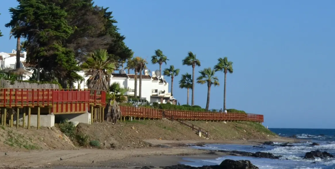 Sale of ground floor apartment in Mijas 10