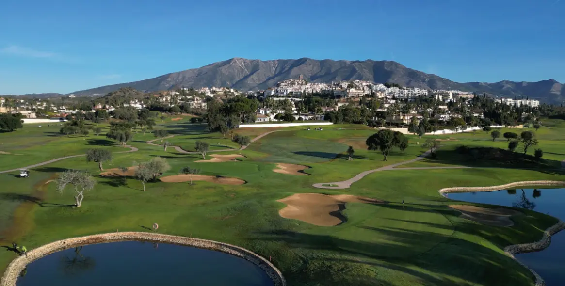 Sale of ground floor apartment in Mijas 16