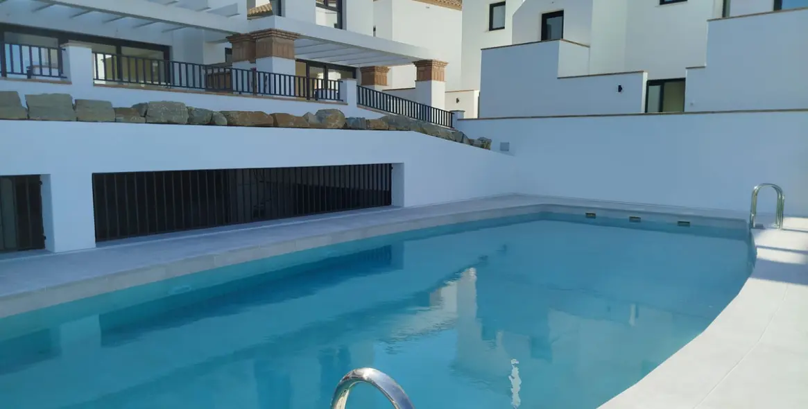 Sale of townhouse in Torrox 2