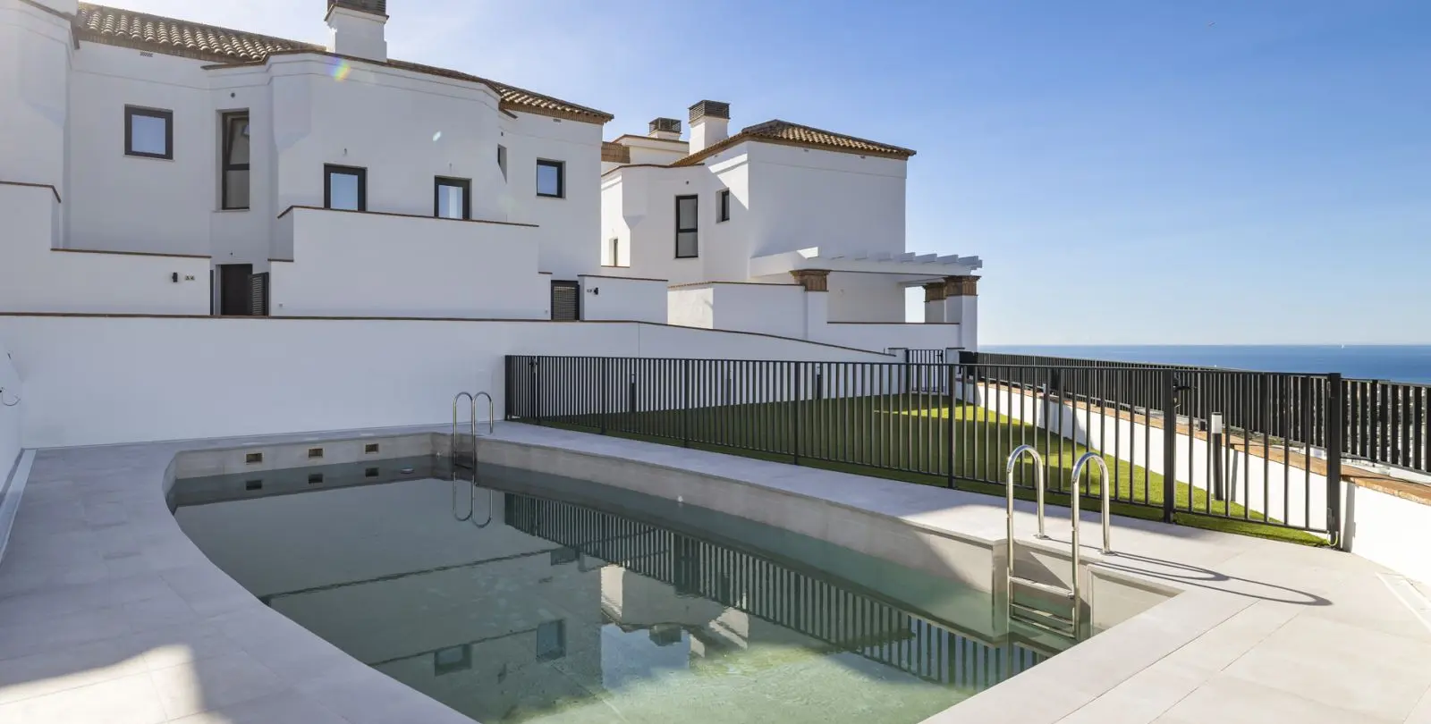 Продажа таунхауса в Torrox 28