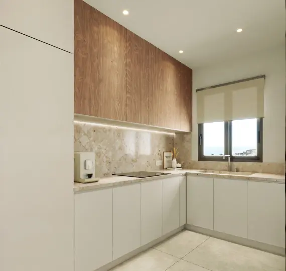 Middle floor apartment R5212369