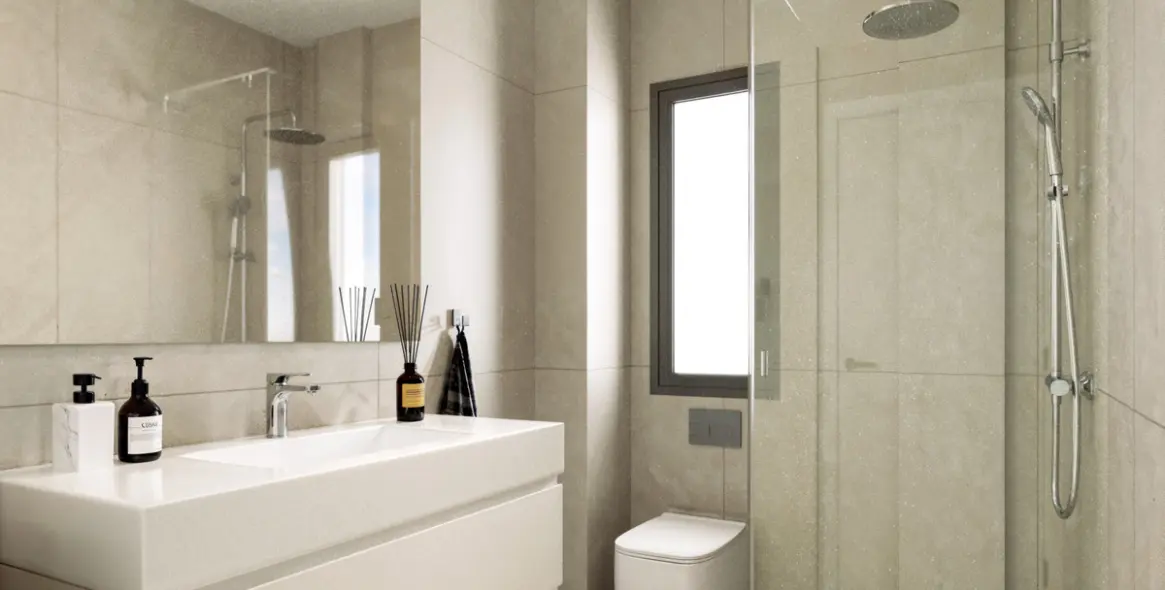 Sale of middle floor apartment in Torrox Costa 7