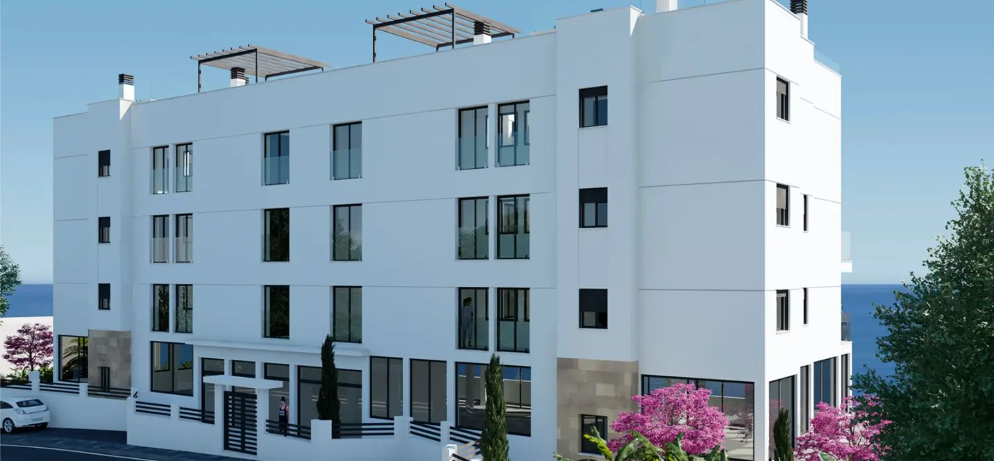 Sale of middle floor apartment in Torrox Costa 1