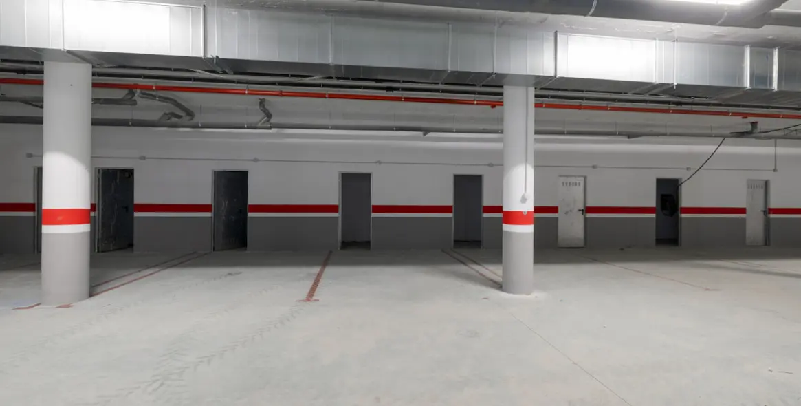 Sale of ground floor apartment in Valle-Niza 28