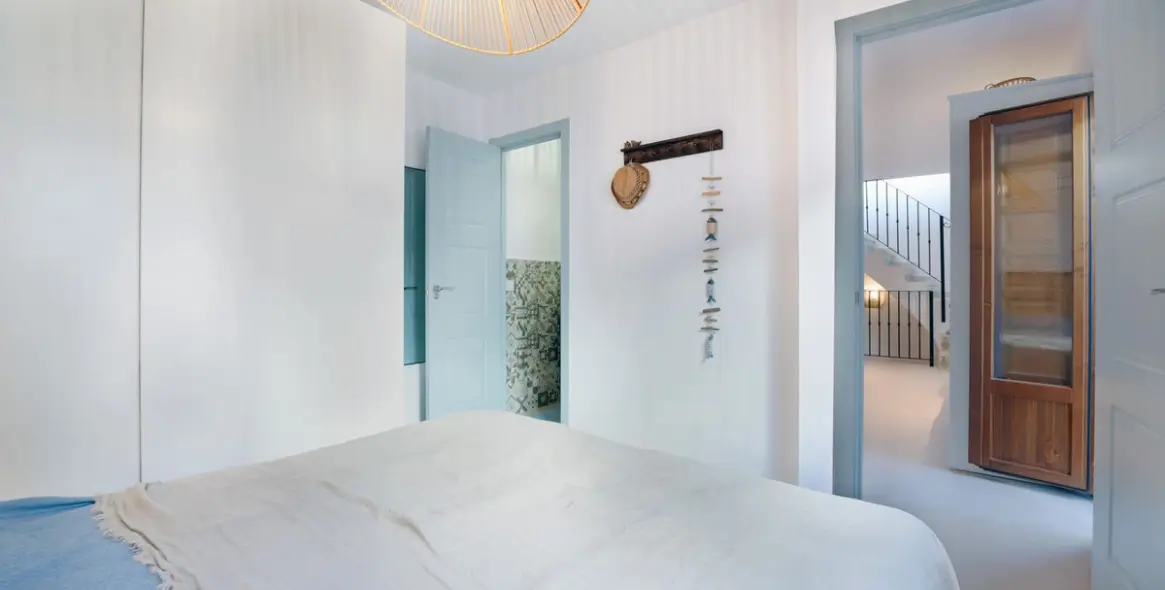 Sale of semi-detached house in Caleta de Vélez 7