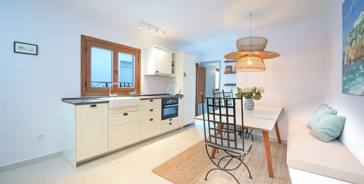 Sale of semi-detached house in Caleta de Vélez 10