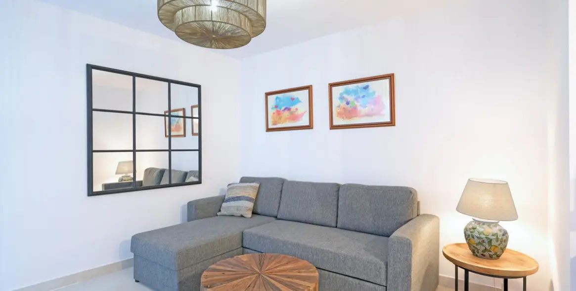 Sale of semi-detached house in Caleta de Vélez 12