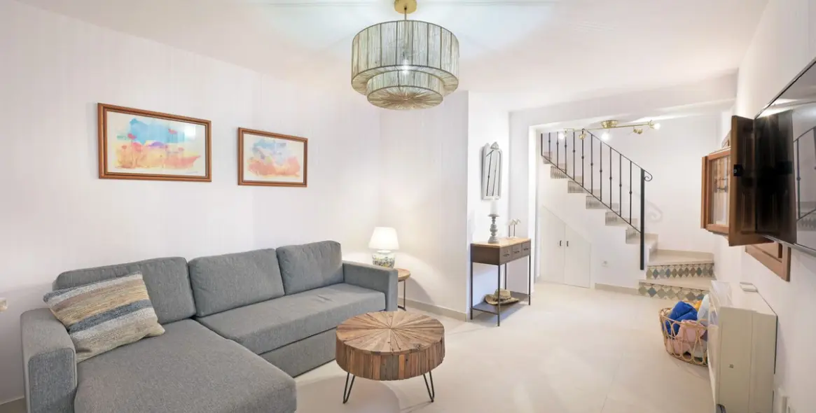 Sale of semi-detached house in Caleta de Vélez 15