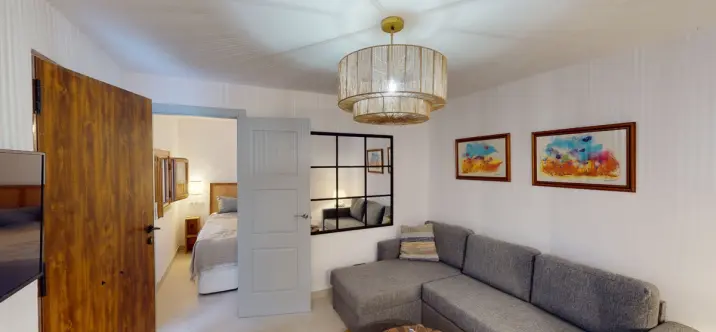 Semi-detached house R4293226 2