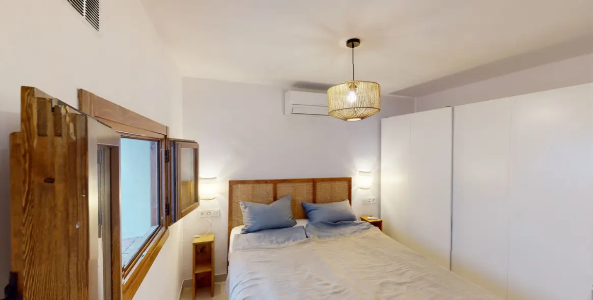 Sale of semi-detached house in Caleta de Vélez 4