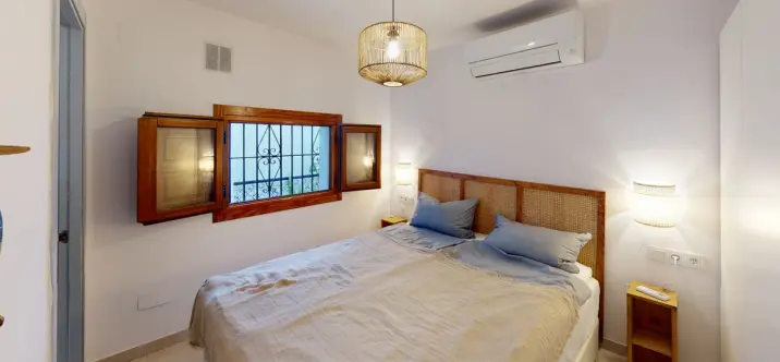 Semi-detached house R4293226 4