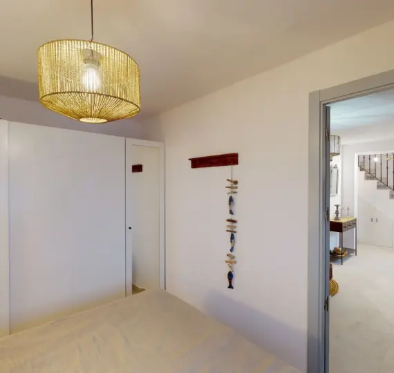 Semi-detached house R4293226