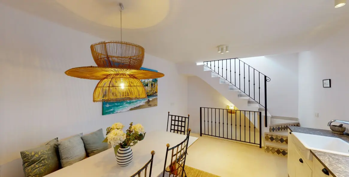 Sale of semi-detached house in Caleta de Vélez 14