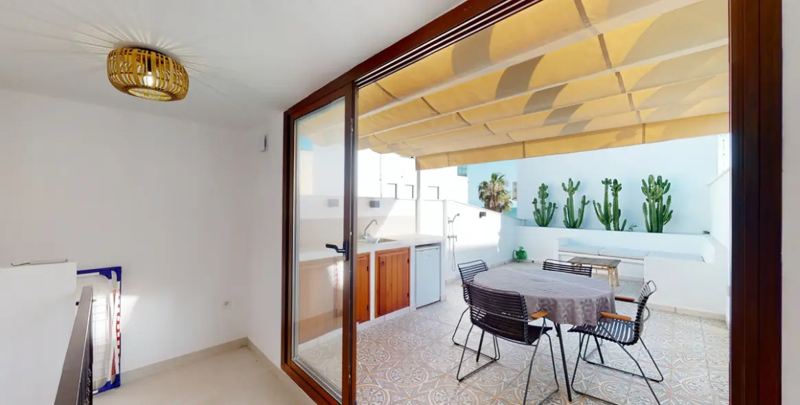 Sale of semi-detached house in Caleta de Vélez 22