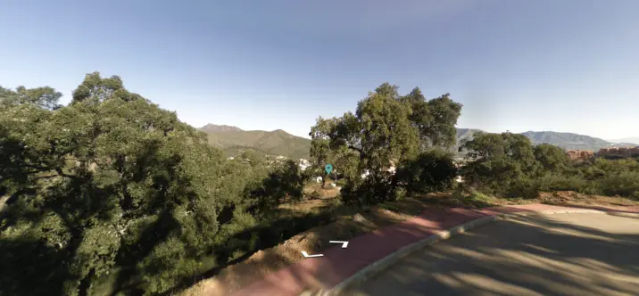 Продажа  жилого участка в La Mairena 0