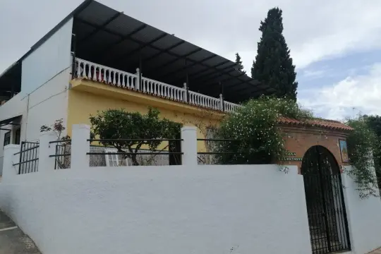 Image 2 thumb