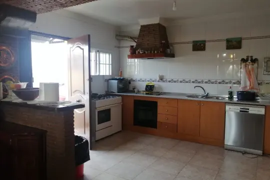 Image 4 thumb