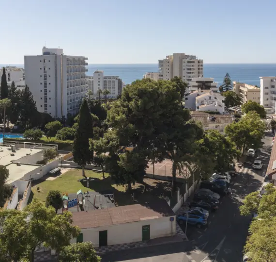 Продажа апартаментов на среднем этаже в Benalmadena Costa