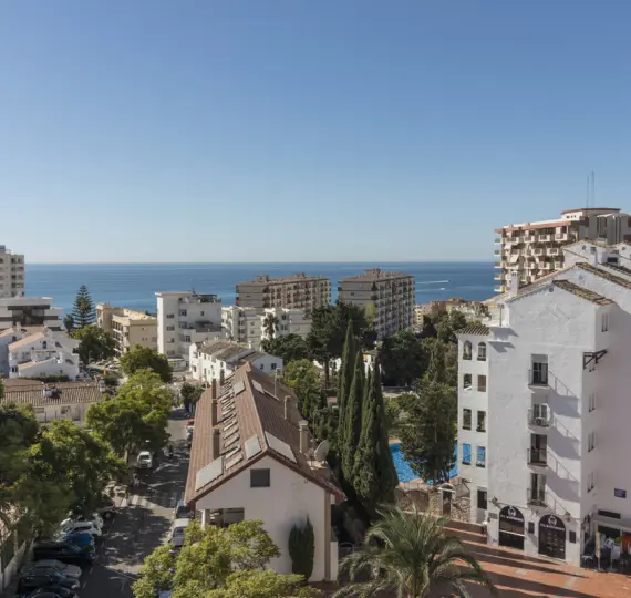 Продажа апартаментов на среднем этаже в Benalmadena Costa