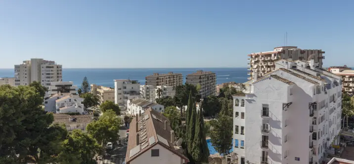 Продажа апартаментов на среднем этаже в Benalmadena Costa 4
