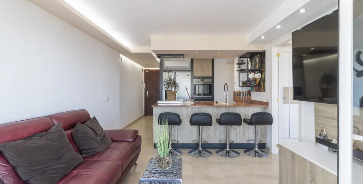 Продажа апартаментов на среднем этаже в Benalmadena Costa 8