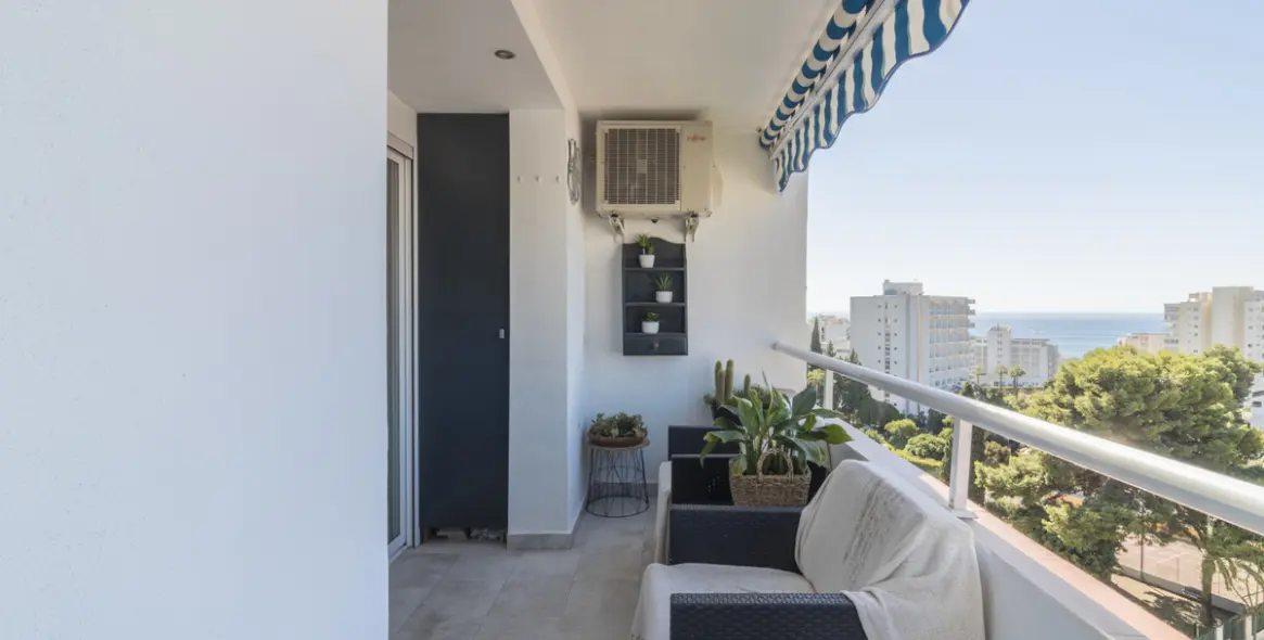 Продажа апартаментов на среднем этаже в Benalmadena Costa 13