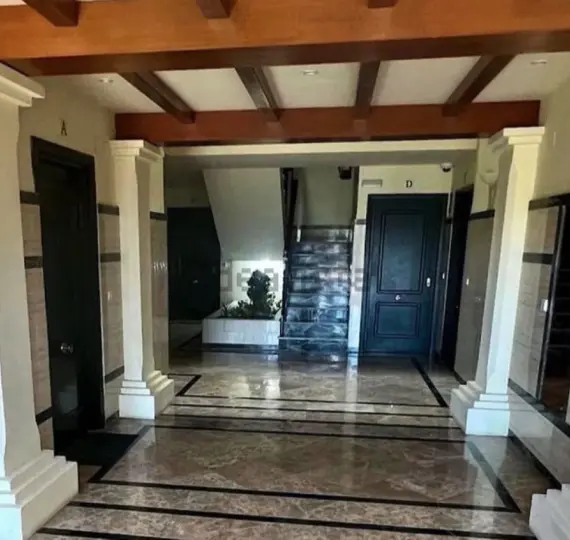 Apartamento en planta baja R5201623