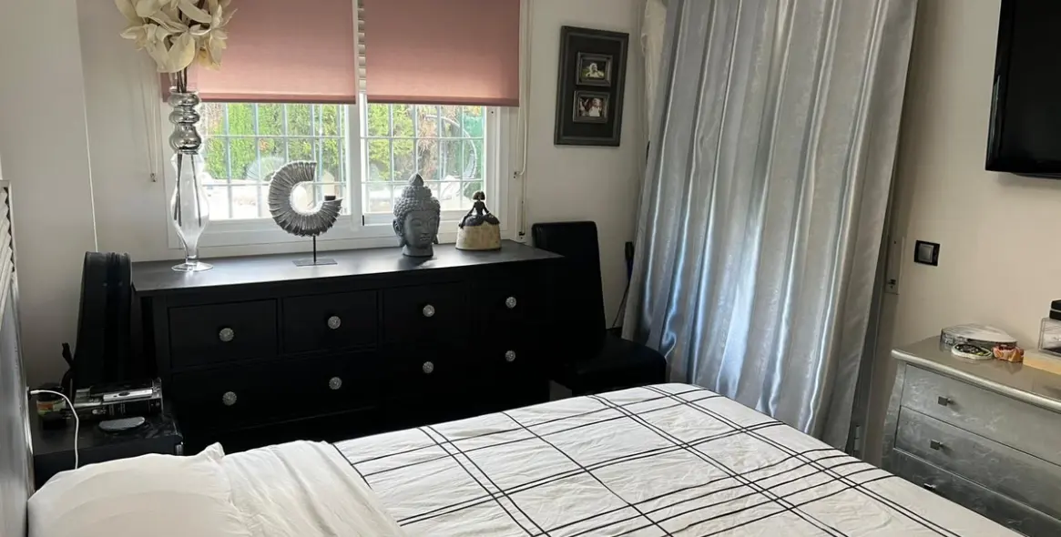 Sale of ground floor apartment in Nueva Andalucía (district Nueva Andalucía) 9