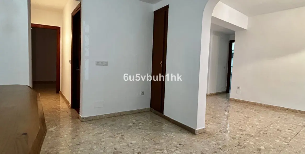 Продажа апартаментов на первом этаже в Fuengirola 4