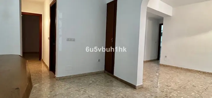 Продажа апартаментов на первом этаже в Fuengirola 3