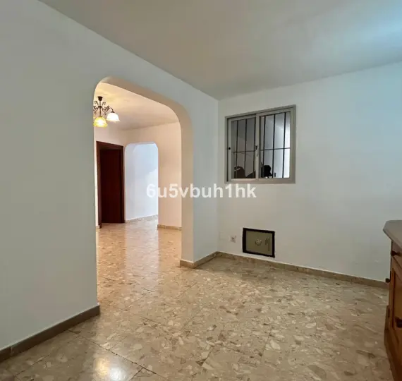 Продажа апартаментов на первом этаже в Fuengirola
