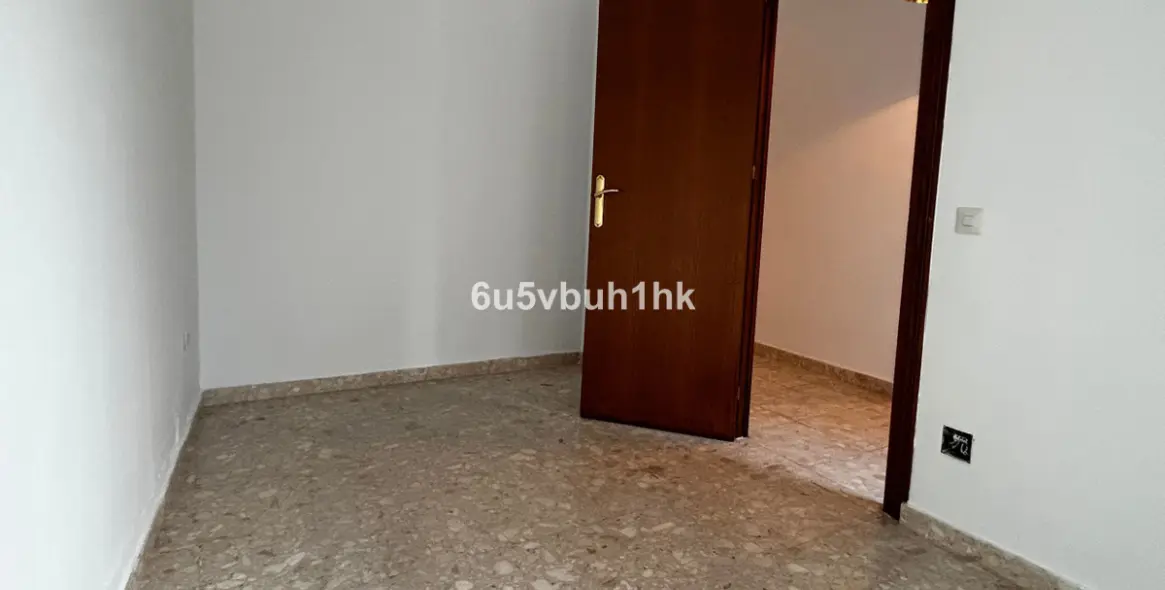 Продажа апартаментов на первом этаже в Fuengirola 10