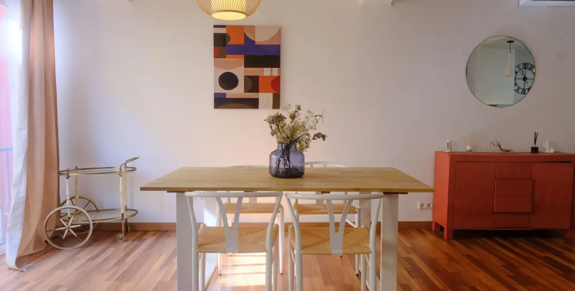 Sale of middle floor apartment in Malaga (district Málaga Centro) 4