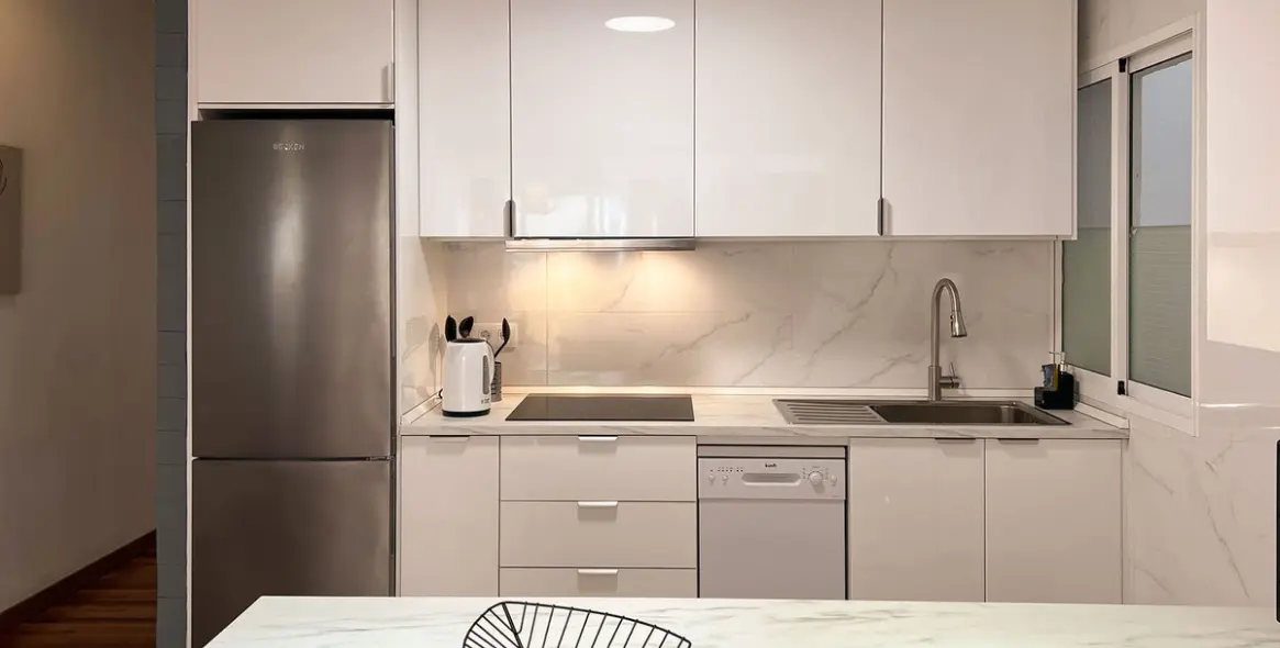 Sale of middle floor apartment in Malaga (district Málaga Centro) 6