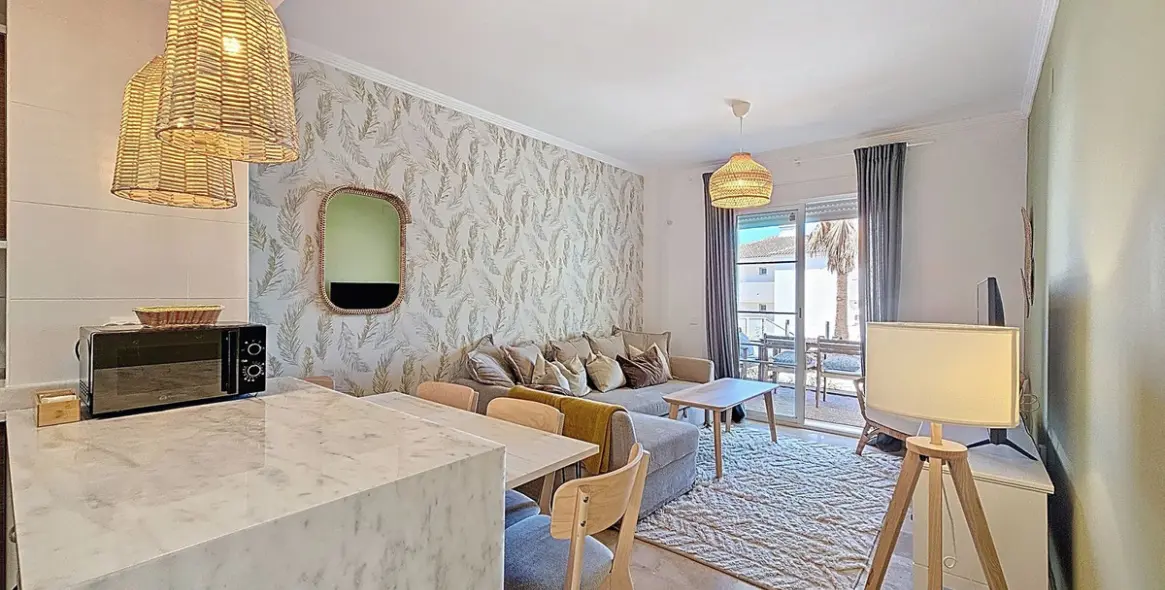 Продажа апартаментов на первом этаже в Manilva 4