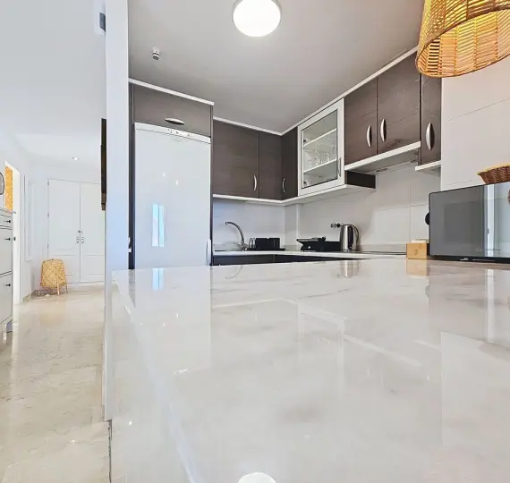 Venta de apartamento en planta baja en Manilva