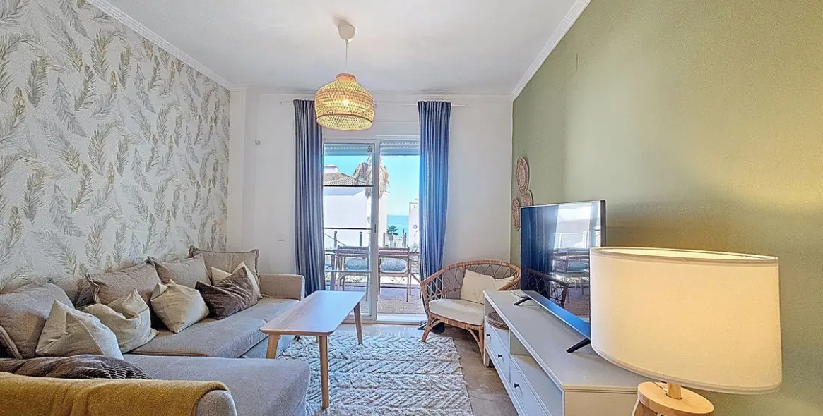 Продажа апартаментов на первом этаже в Manilva 8