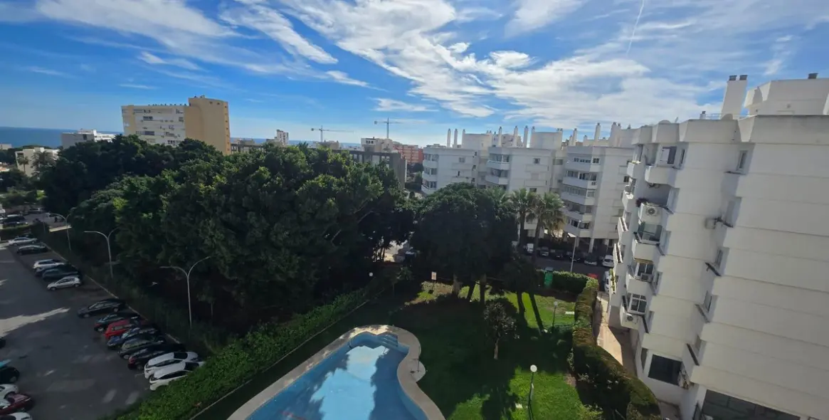 Продажа апартаментов на среднем этаже в Benalmadena 3