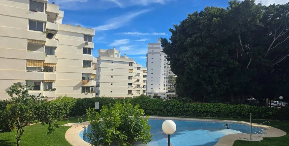 Продажа апартаментов на среднем этаже в Benalmadena 4