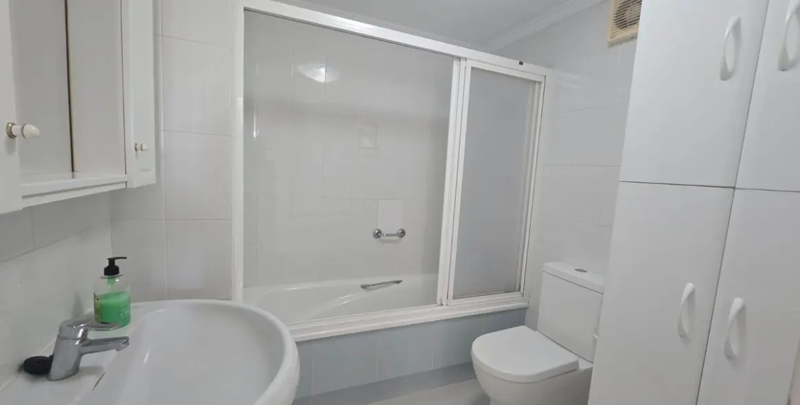 Продажа апартаментов на среднем этаже в Benalmadena 18