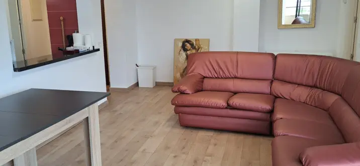 Sale of middle floor apartment in Atalaya 3