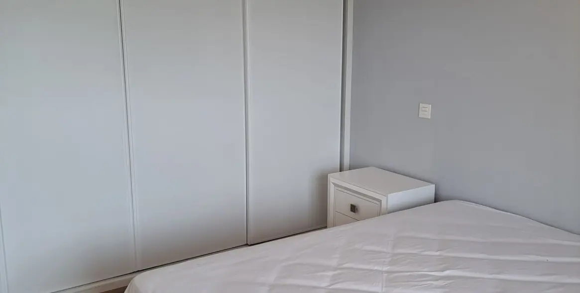 Sale of middle floor apartment in Atalaya 14