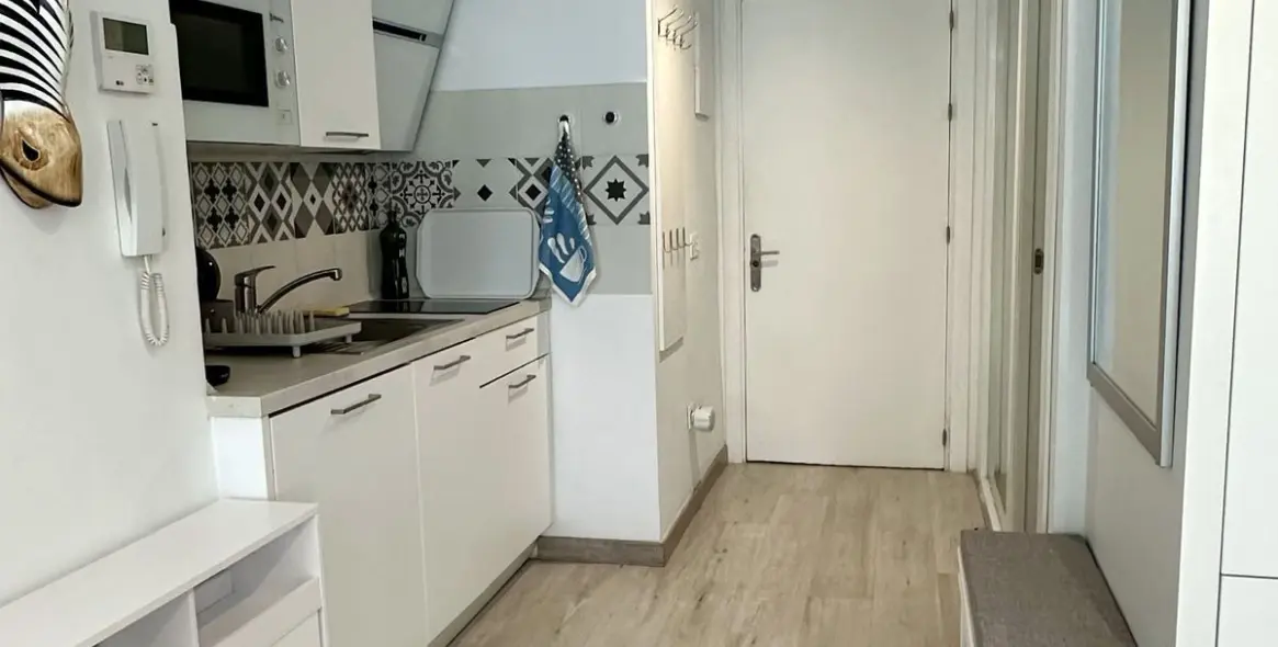 Sale of middle floor apartment in Marbella 1