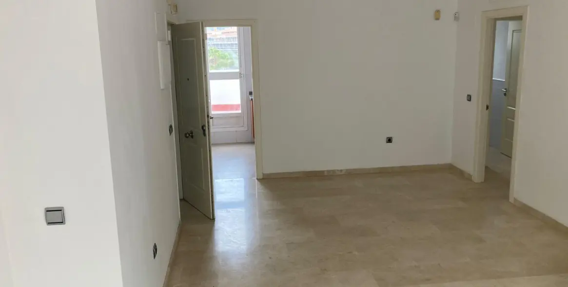 Продажа двухуровневых апартаментов в Cancelada 6