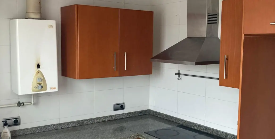 Продажа двухуровневых апартаментов в Cancelada 10