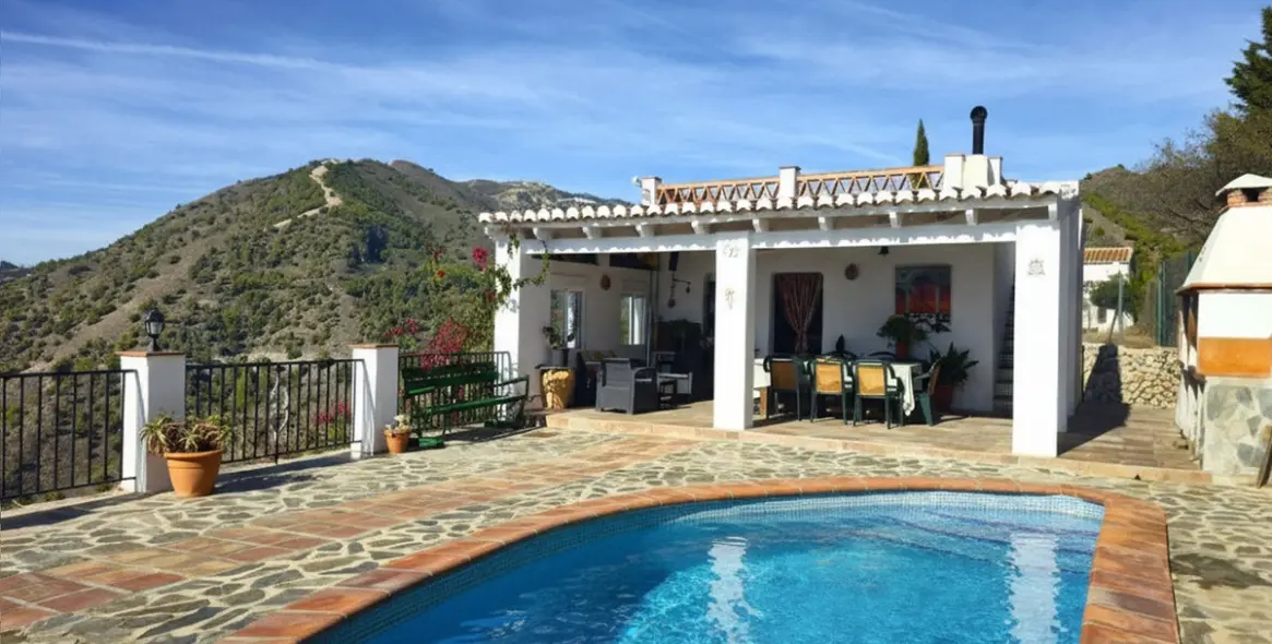 Sale of finca - cortijo in Frigiliana 3