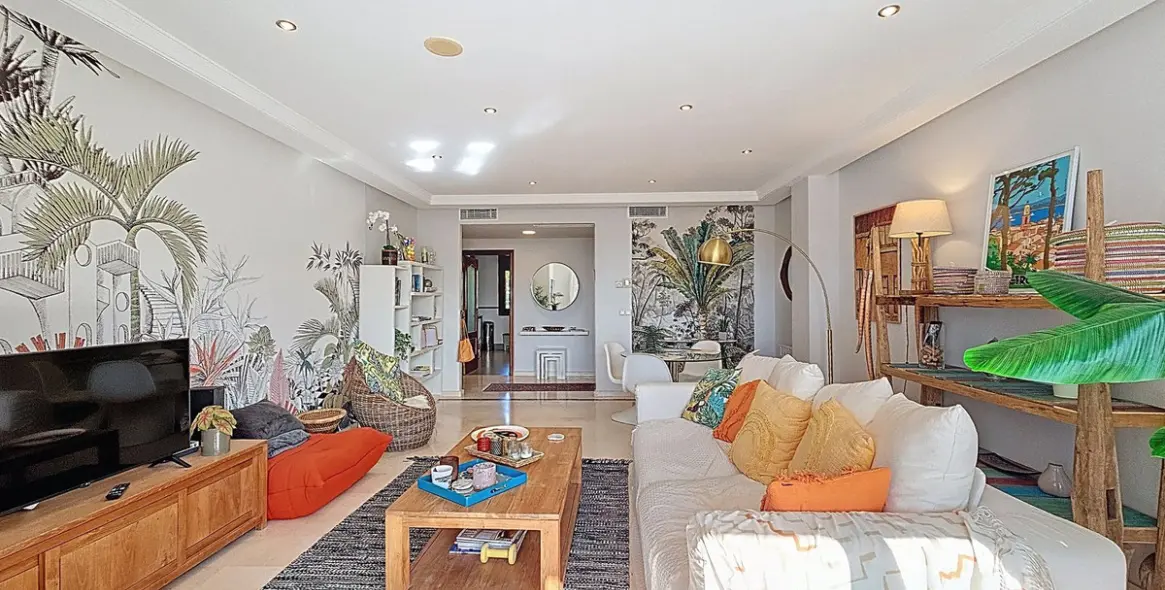 Продажа апартаментов на среднем этаже в Casares (район Casares) 7