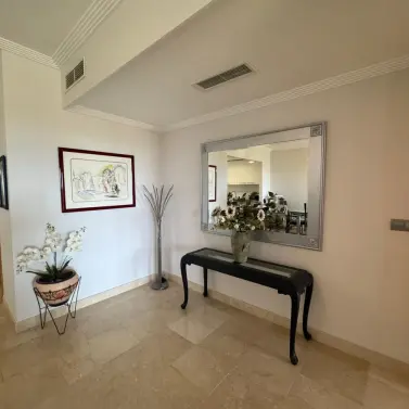 Venta de apartamento en planta baja en Estepona